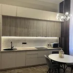 아파트 Apartments *